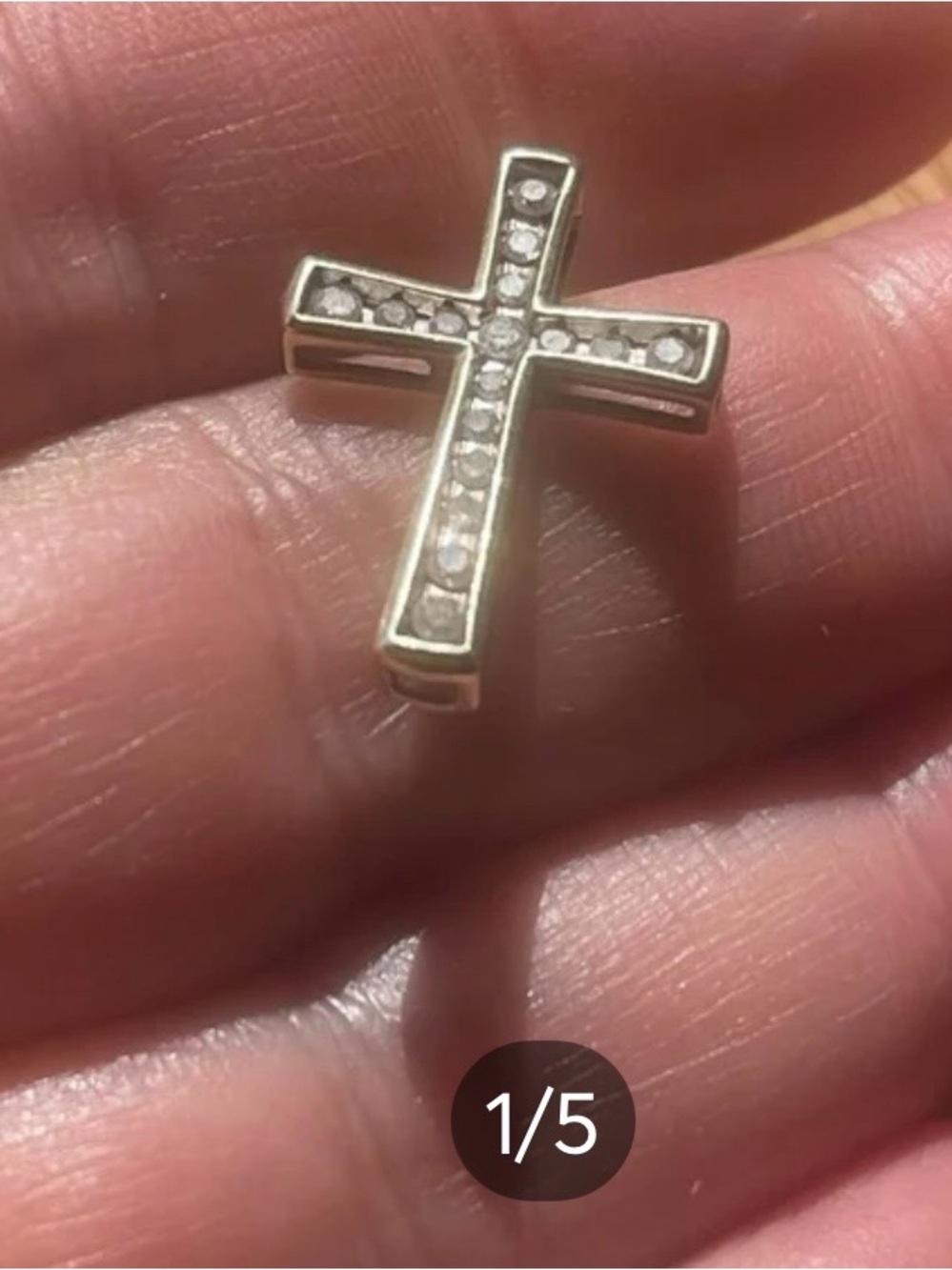 10k Cross Pendant with natural diamonds